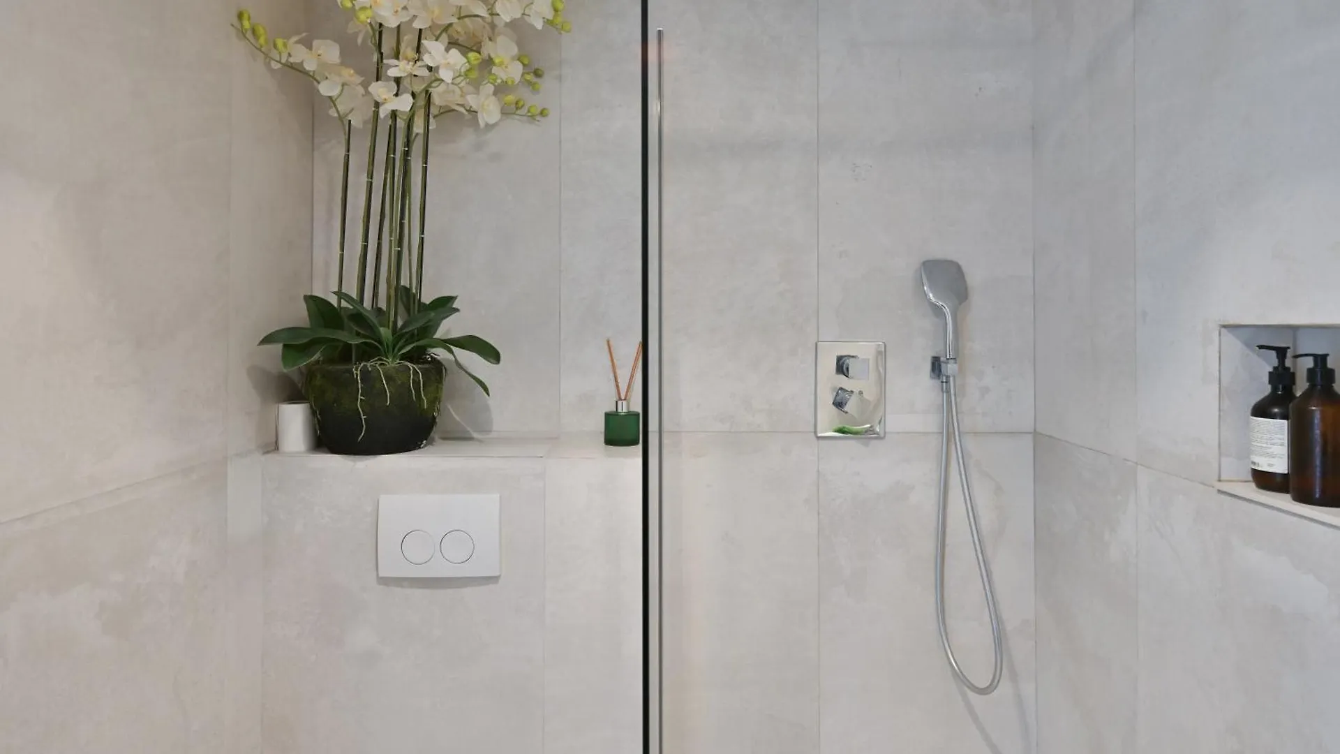 Stunning One-bedroom, Marais - Place Des Vosges *